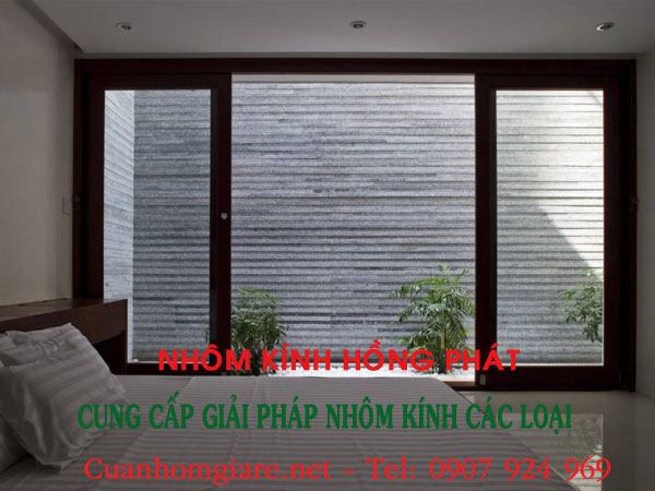 gia-cua-nhom-phong-ngu-gia-re