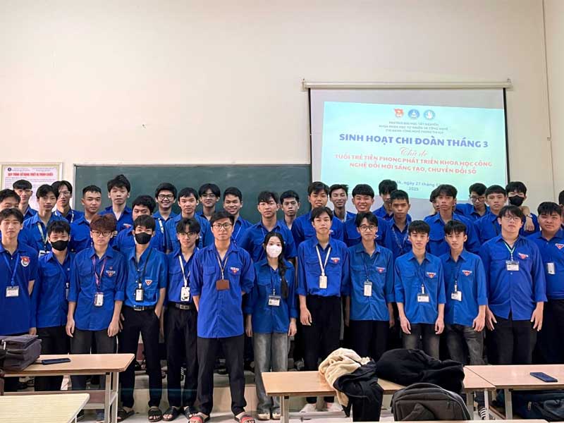 Sinh hoạt chi Đoàn tuổi trẻ đóng góp cho khoa học