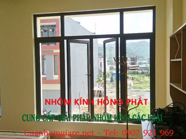 dich-vu-sua-cua-nhom-kinh-quan-7